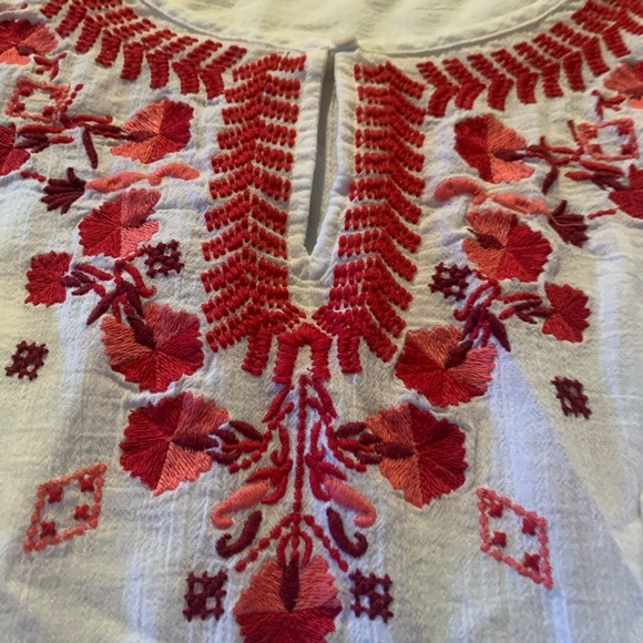 Talbots White Blouse with Red Embroidery Size Large P - Picture 5 of 7